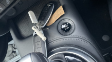 Nissan Juke 1.6 Hybrid N-Connecta 5dr Auto Hybrid Hatchback